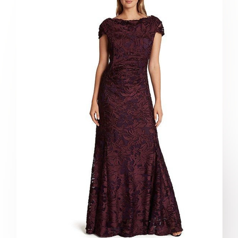 Tahari Velvet Burnout Side-Ruched Drape Neck Cap Sleeves A-Line Gown 6 $258 NWT - Picture 3 of 4